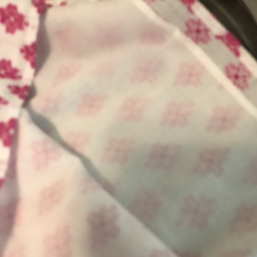 Talbots NWOT blouse size 16P. Ptp 21” - Picture 7 of 8